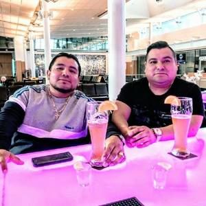 Meet your Posher, Dylan